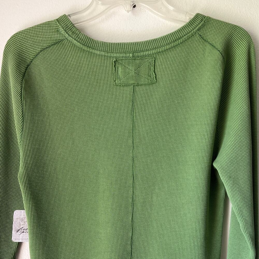New We the Free Easy Does it Tee Thermal Womens Size L Green Textured Tiny Hole - Picture 5 of 14